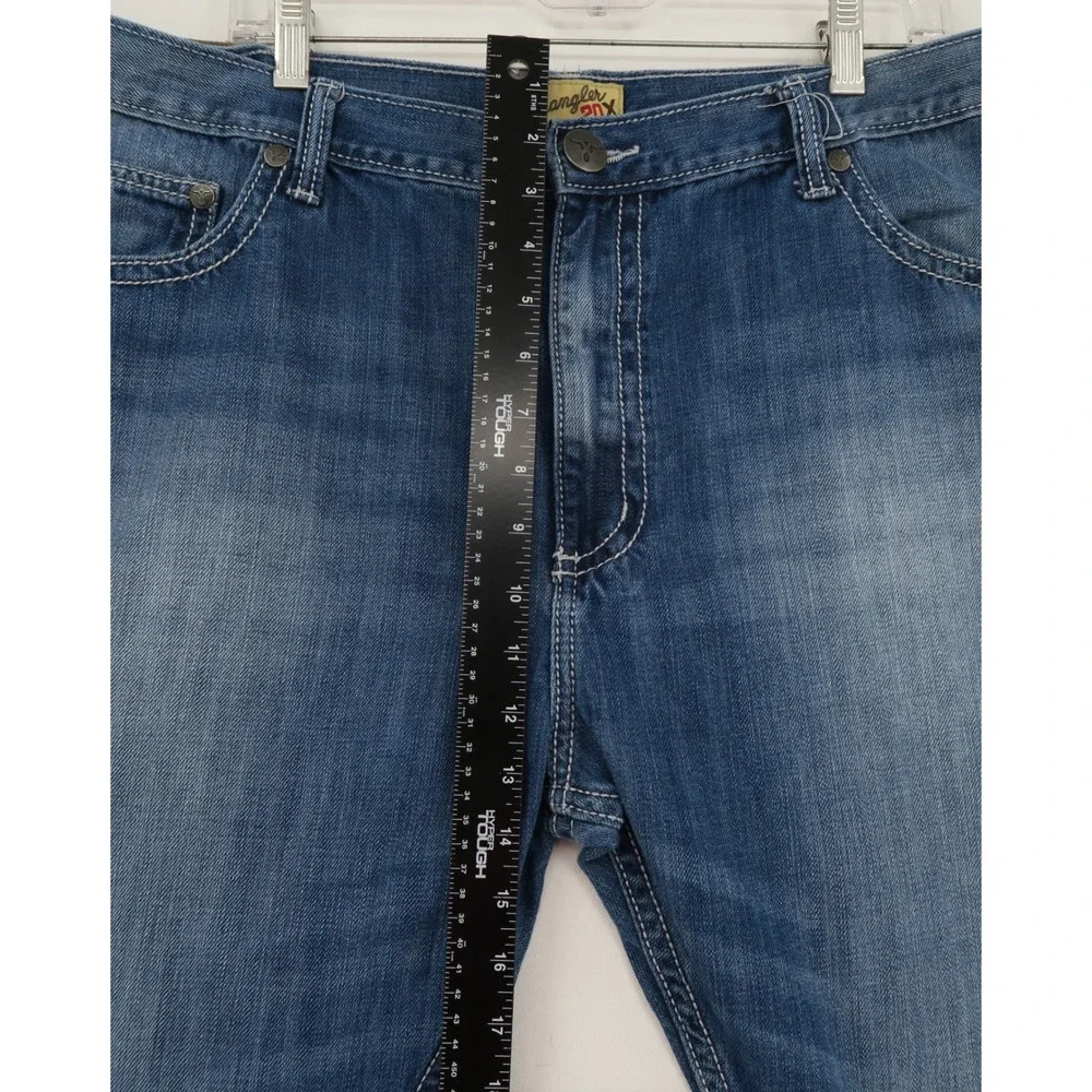 Wrangler 20X No. 42 Mens Jeans 42x32 Blue Straight Relaxed Fit 1042MWXLB